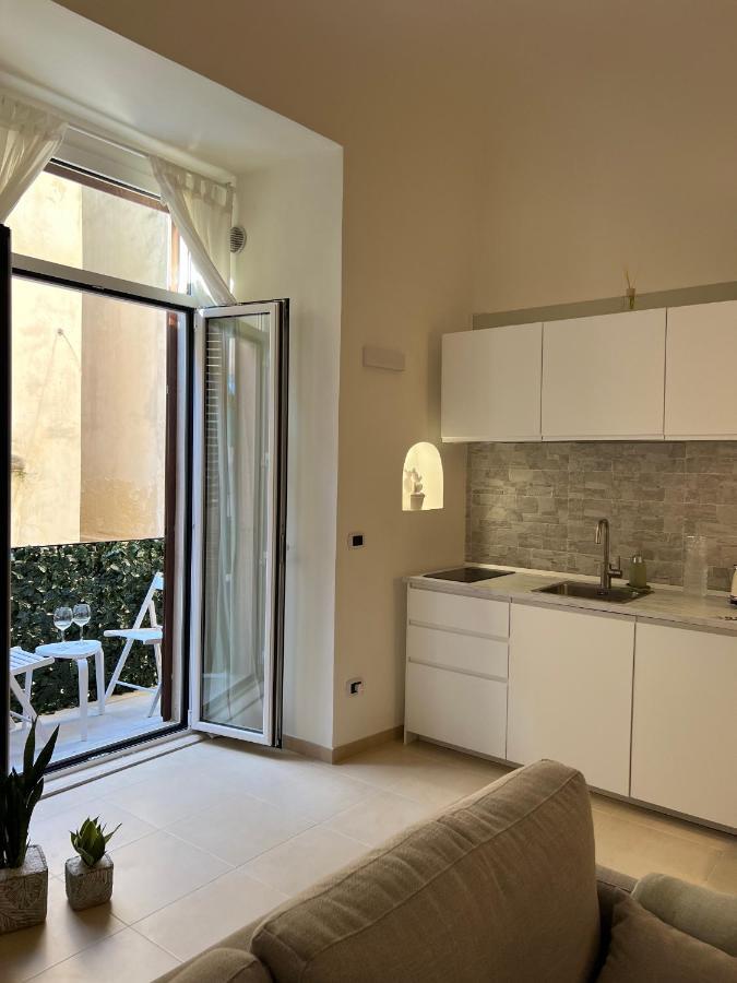 Com A Cas - Feel At Home In The Old Town Бари Екстериор снимка